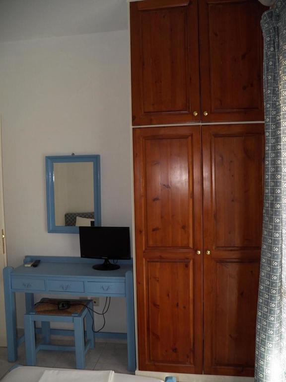Villa Marina Ipsos Phòng bức ảnh